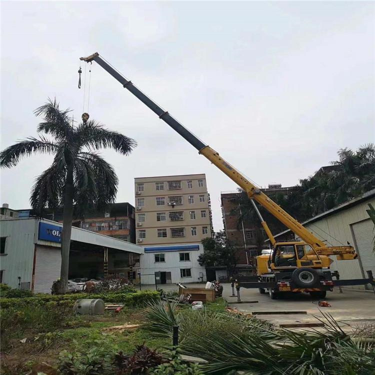 红毛镇12吨吊车出租一天的收费标准是什么